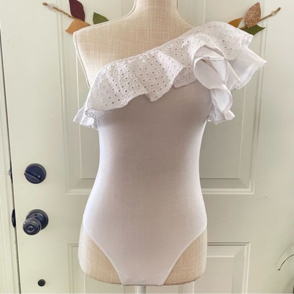 Zara One Shoulder Ruffle Bodysuit Stretch One Piece Top White (Size S) - Picture 3 of 11